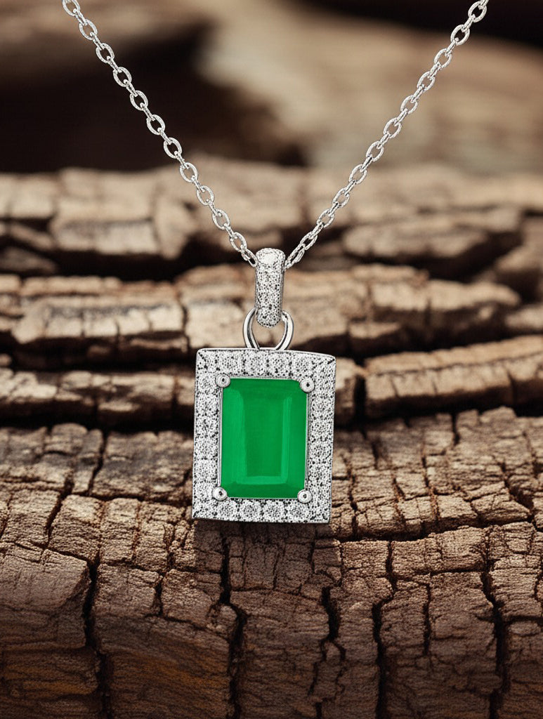 Classic Allure Emerald Necklace | My Cavell
